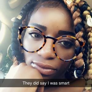 Meet your Posher, Leonie